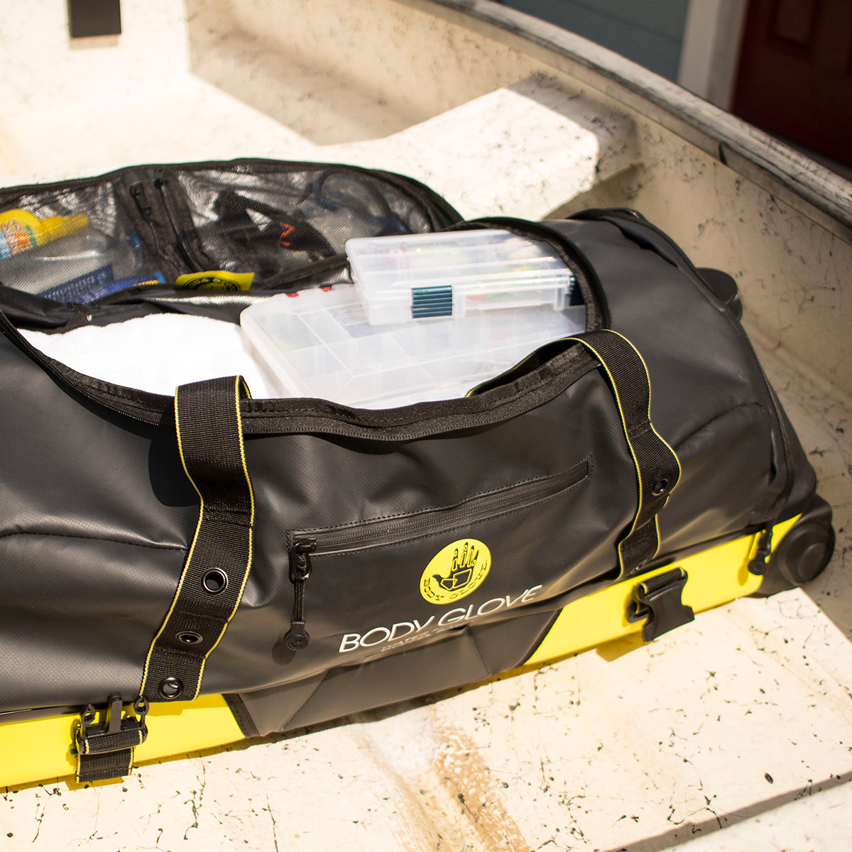Body Glove Merced Waterproof Folding Hardside Hybrid Rolling Duffel